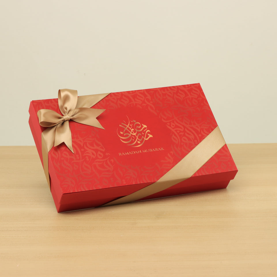 Ramadan Mubarak designed premium nut stuffed dates 15P red hard box