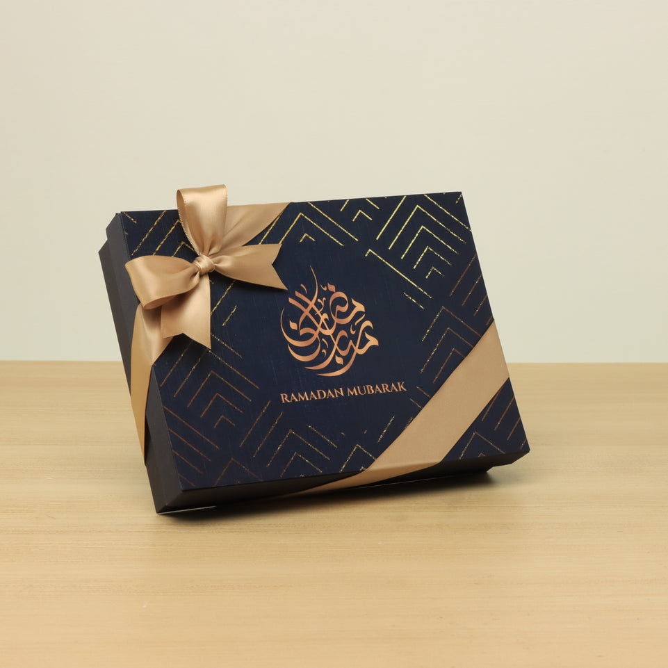 Ramadan Eid Mubarak premium chocolate 12P black hard box