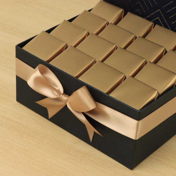 Ramadan Mubarak designed premium chocolate medium hamper