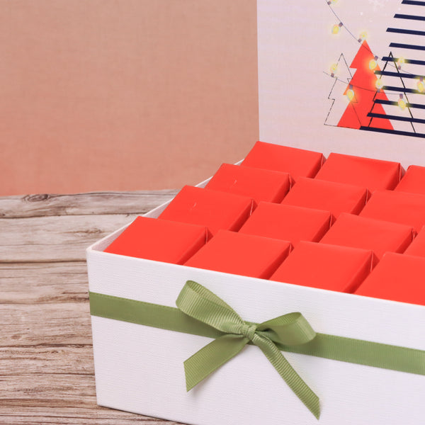 Season's greeting christmas tree designed premium chocolate small hamper