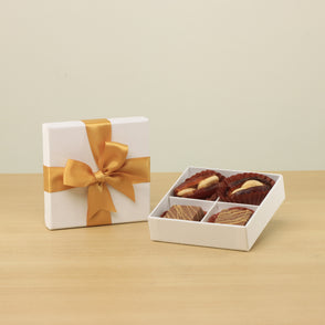 Set of 15 premium chocolate & dates 4...
