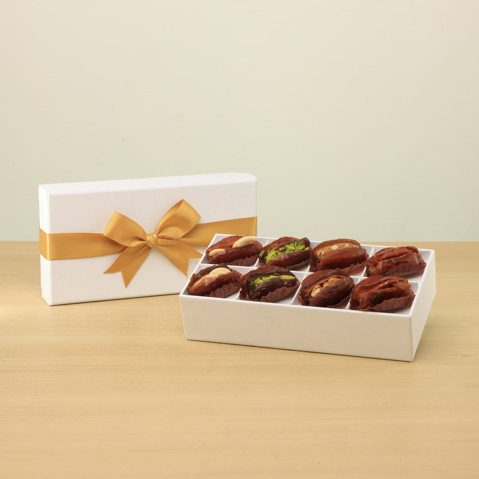 Set of 6 premium nut stuffed dates 8P hard box giveaway