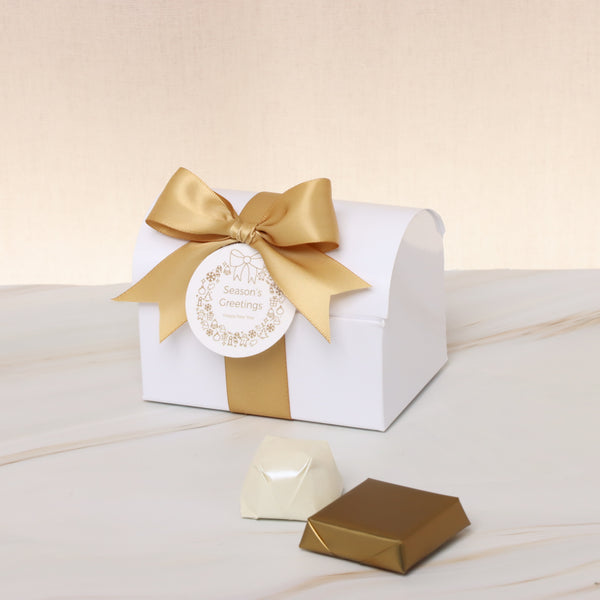 Set of 20 Season's greetings wreath designed premium chocolate chest box giveaway