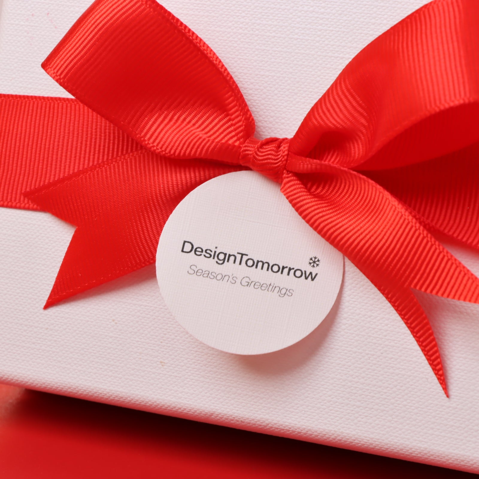 Set of 8 Corporate branded 6-piece premium chocolate hard box with ribbon