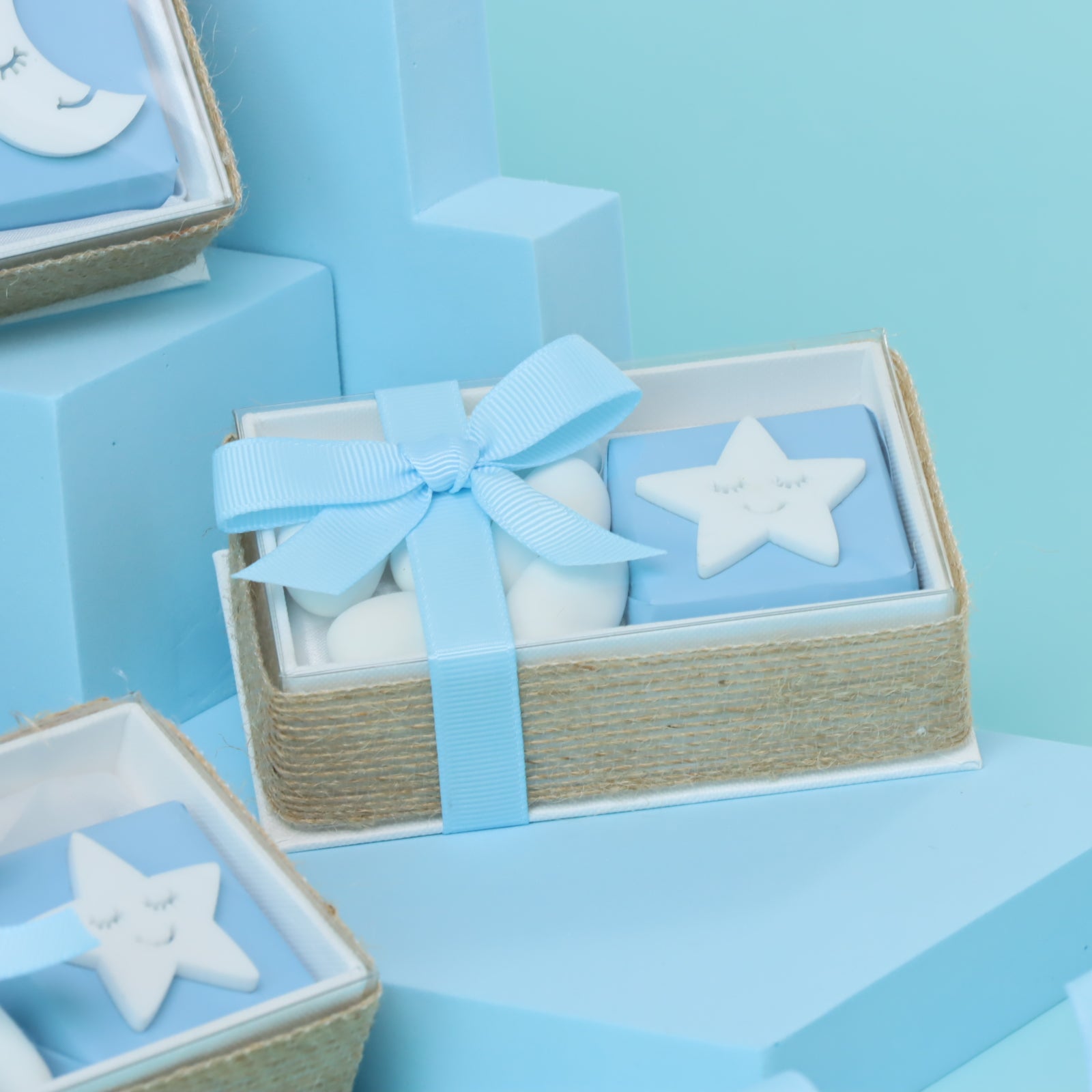 Set of 20 Baby boy acrylic decorated chocolate view top box giveaway