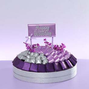 Luxury happy birthday decorated premi...