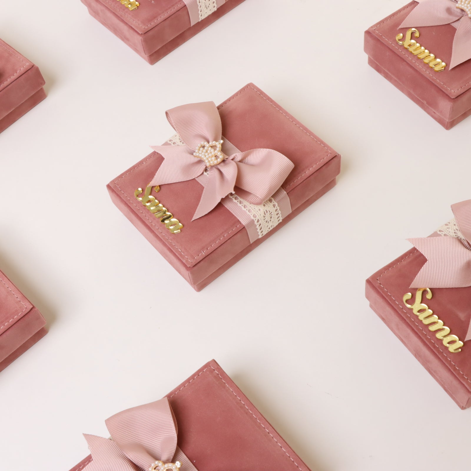 Set of 20 Baby acrylic name decorated velvet Quran box