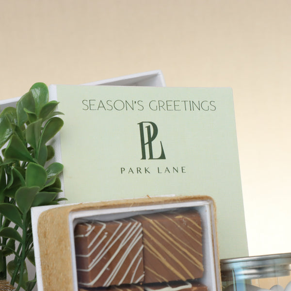 Corporate customized christmas design premium chocolate hamper