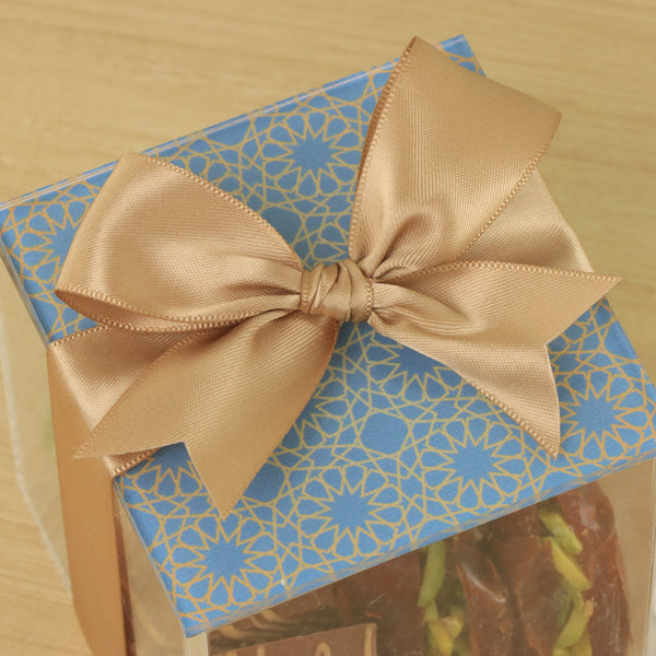 Set of 20 Ramadan Mubarak designed premium chocolate, dates & nuts acrylic box