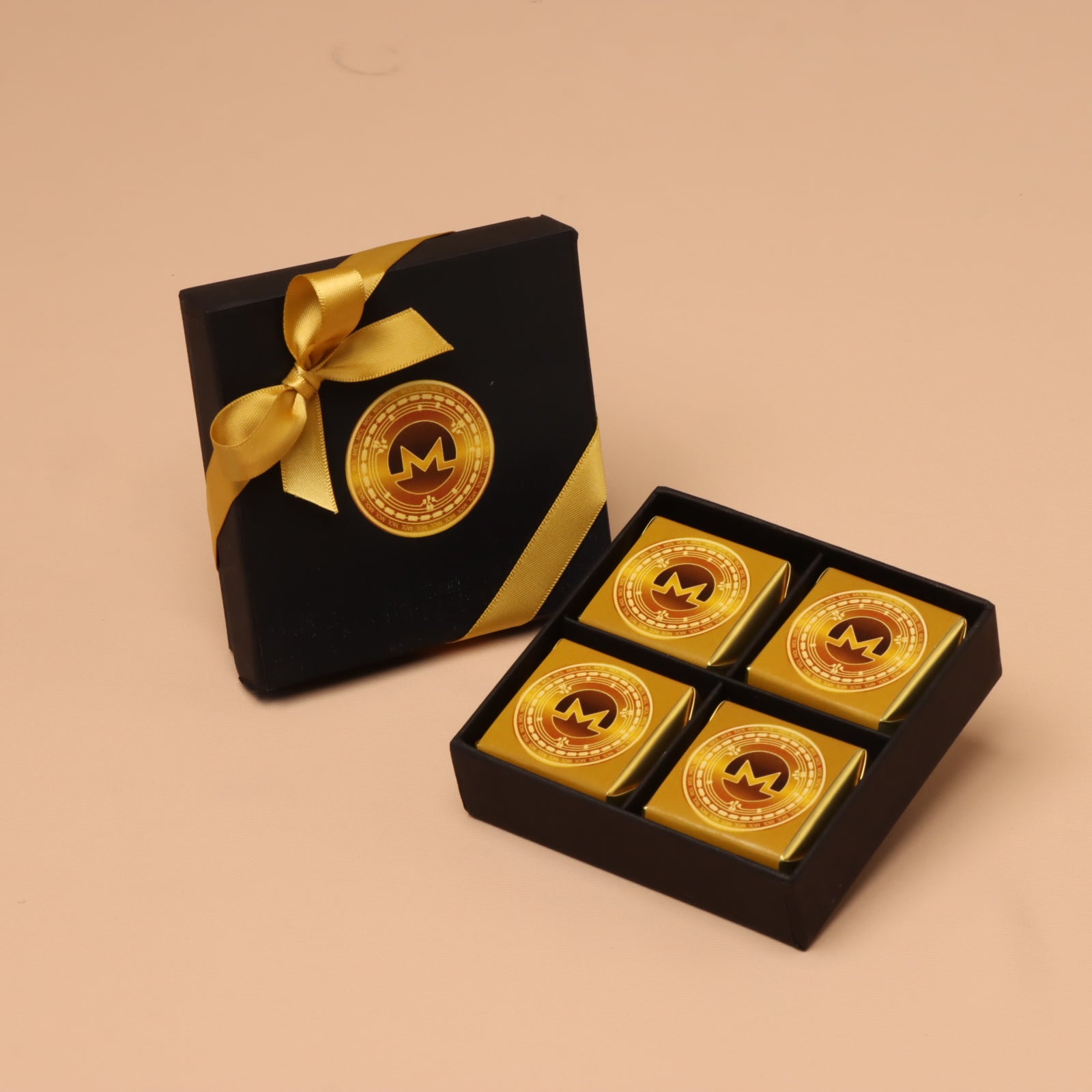 Set of 15 Corporate customized chocolate 4P hard box
