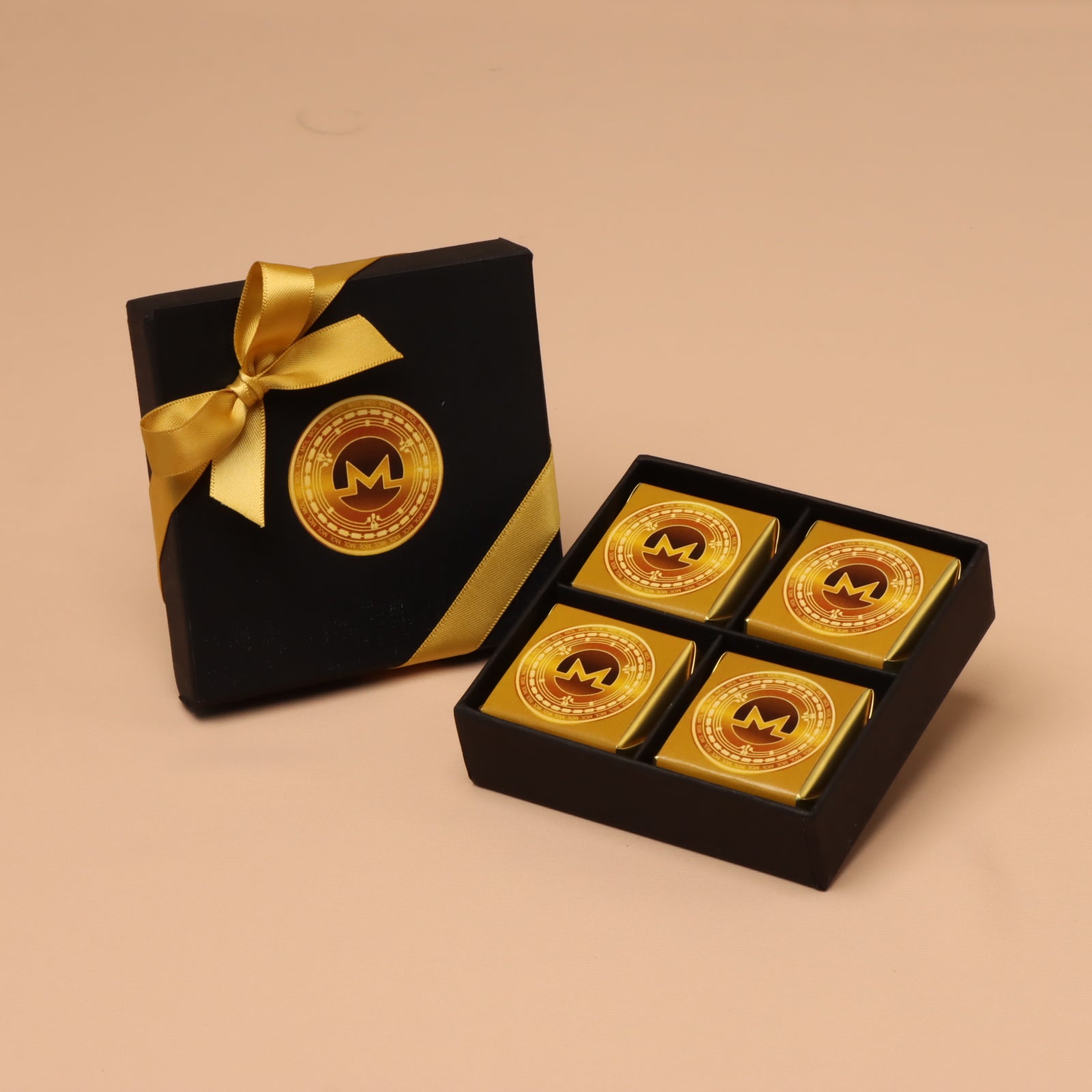 Set of 15 Corporate customized chocolate 4P hard box
