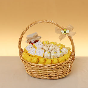 Bee chocolate small baby basket
