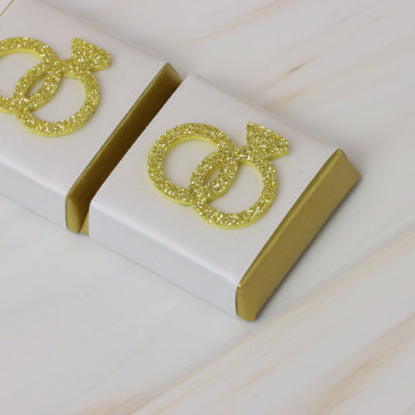Bridal rings decorated chocolate