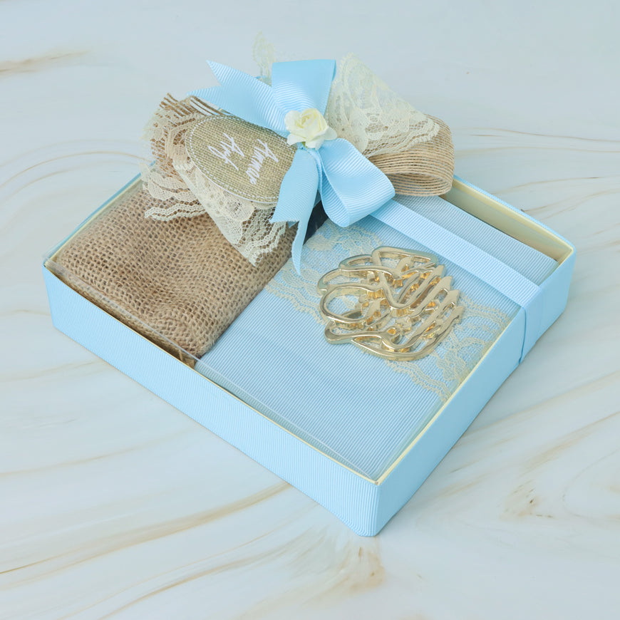 BABY BOY DECORATED QURAN WITH CHOCOLATE BAG CLEAR BOX