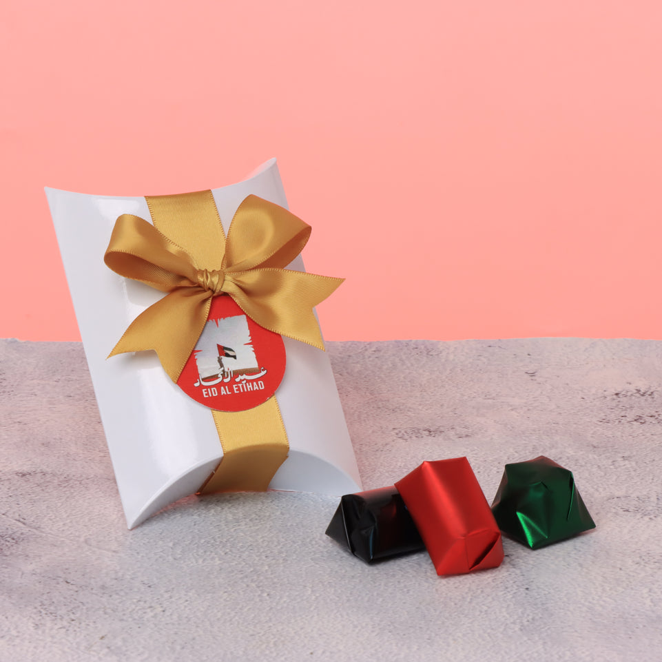 Set of 20 UAE national day designed premium chocolate pillow soft box