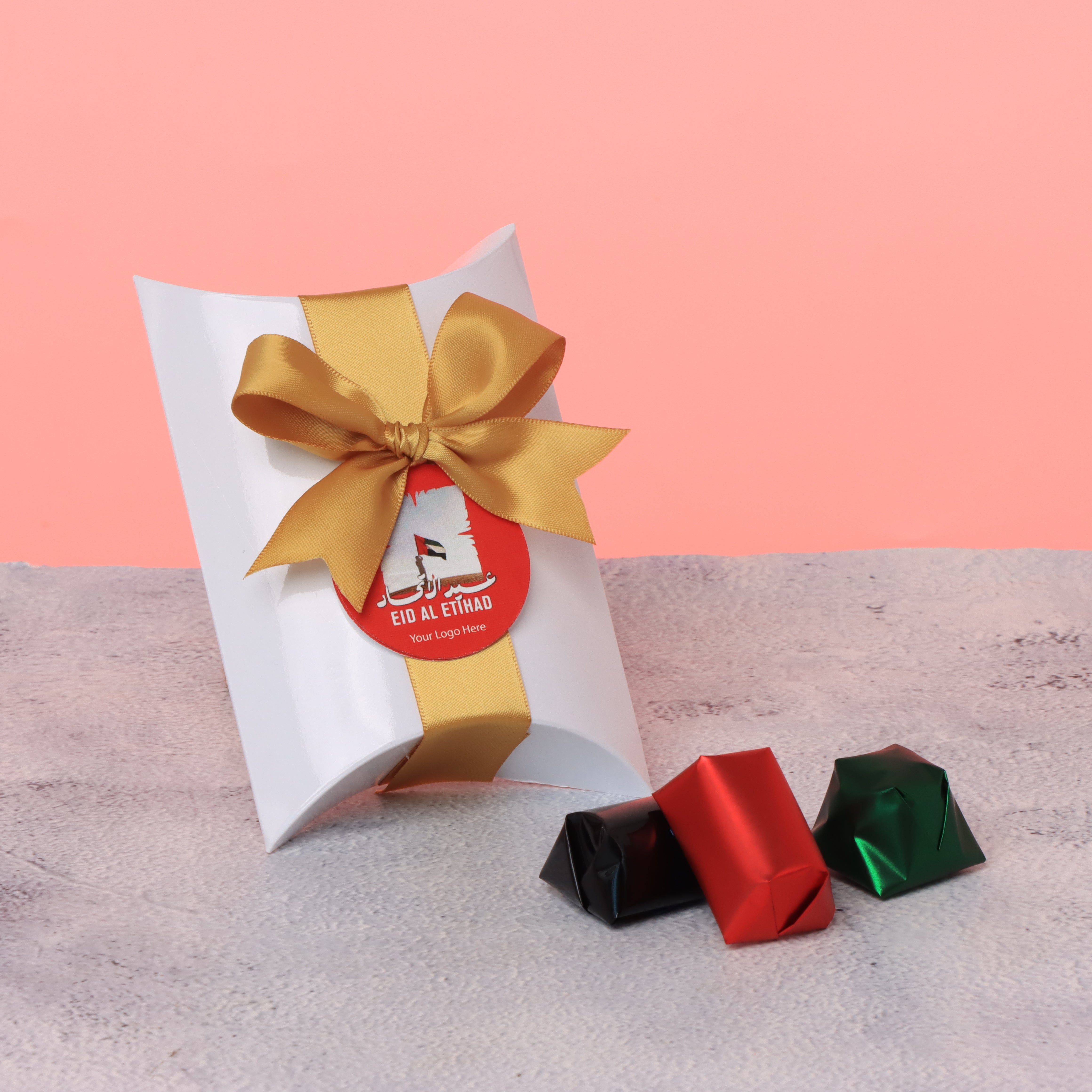 Set of 20 corporate customized national day designed premium chocolate pillow soft box