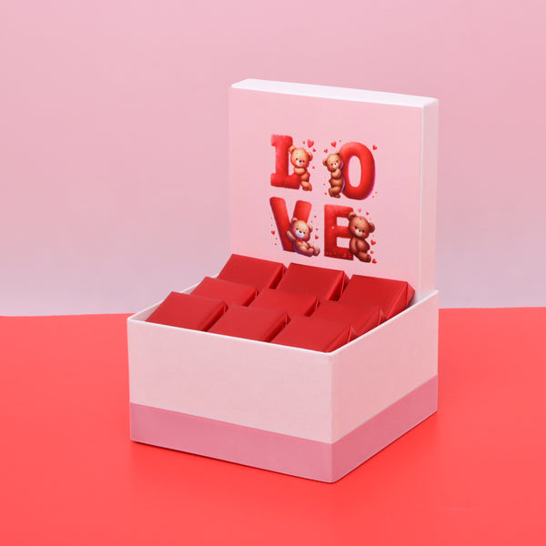 Love teddy valentine designed chocolate small hamper