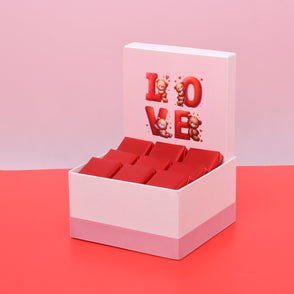 Love teddy valentine designed chocola...