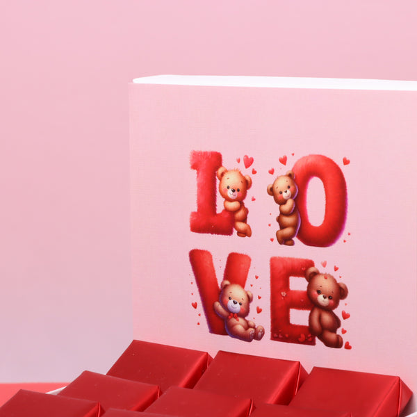 Love teddy valentine designed chocolate small hamper