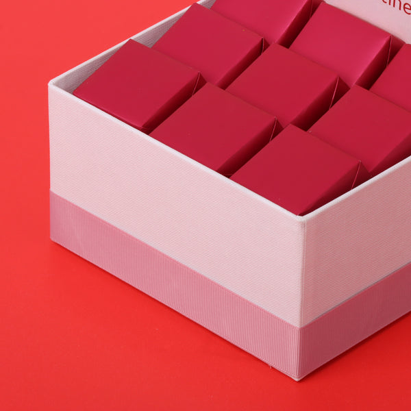 Hearts Tree valentine designed premium chocolate small hamper