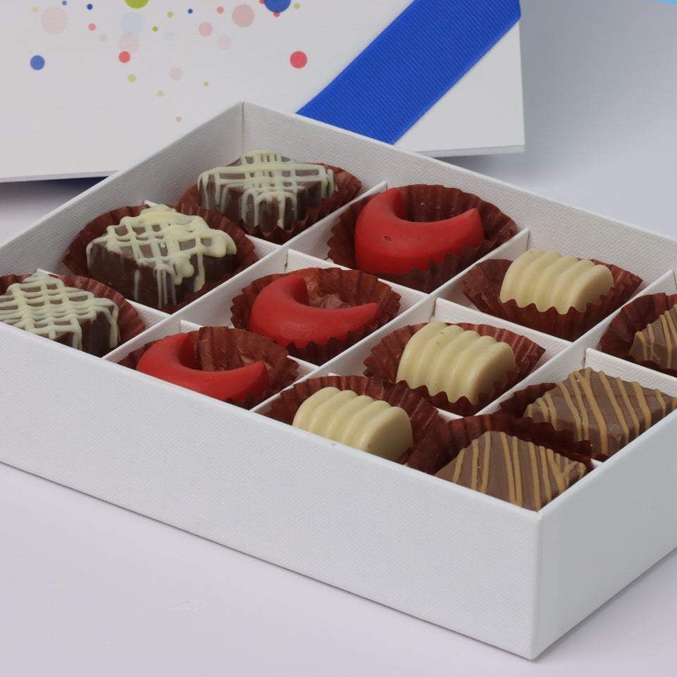 Birthday you deserve happiness 12-piece chocolate hard box