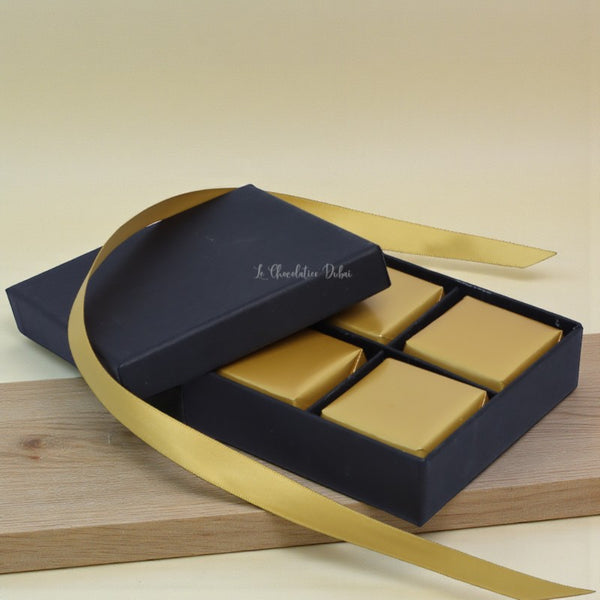 Set of 20 Premium chocolate 4P hard box