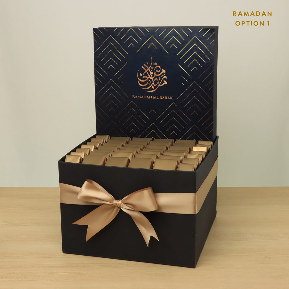 Ramadan Mubarak designed premium chocolate large hamper