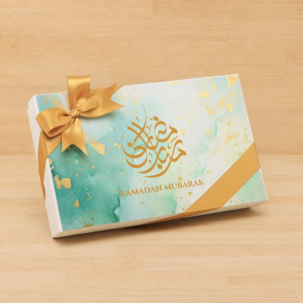 Ramadan Mubarak designed premium nut stuffed dates 15P hard box