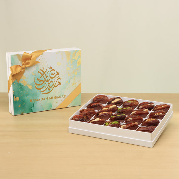 Ramadan Mubarak designed premium nut stuffed dates 20P hard box