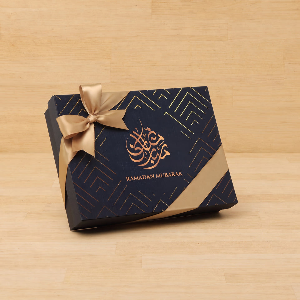 Ramadan Eid Mubarak premium chocolate 12P black hard box
