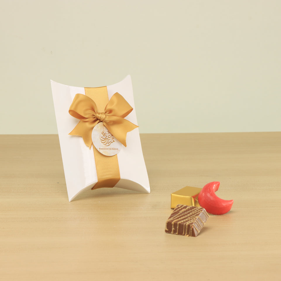 Set of 20 Ramadan Mubarak premium chocolate pillow box giveaway