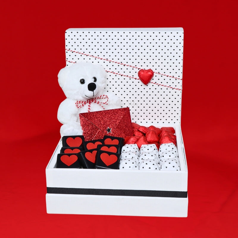 Valentine's designed chocolate large hamper