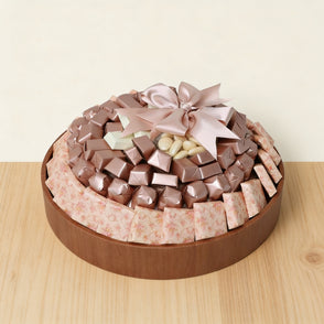 Flower designed chocolate round tray