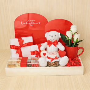Happy valentines decorated chocolate ...