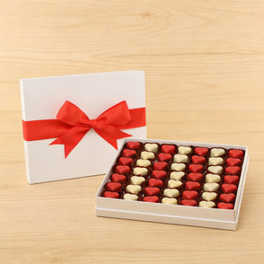 Happy valentine heart premium chocola...