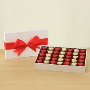 Happy valentines premium heart chocol...