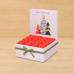 Season's greeting christmas tree desi...