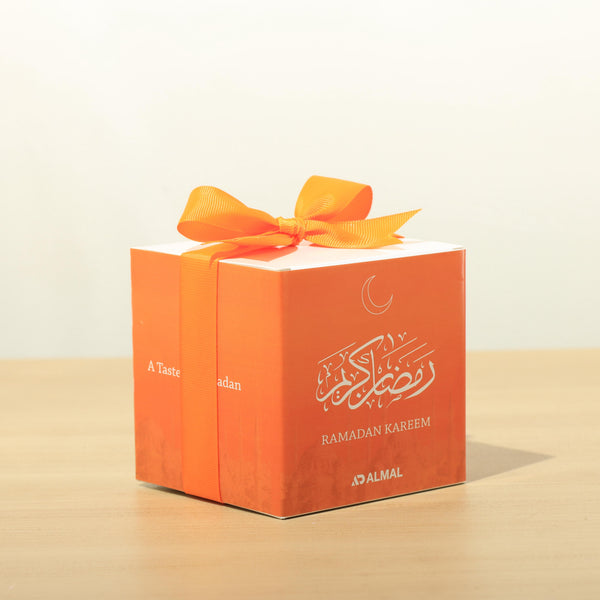 Set of 20 Corporate customized premium chocolate & dates cube box