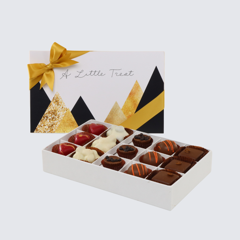 A LITTLE TREAT GEOMETRIC DESIGNED 15 - PIECE CHOCOLATE HARD BOX