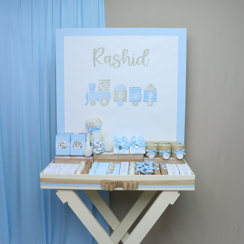 Baby teddy theme personalized chocolate wood stand