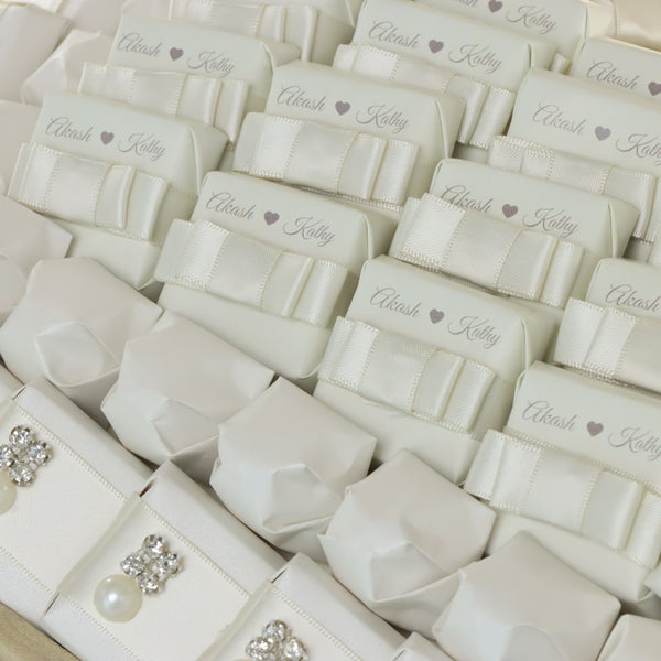 Bridal decorated chocolate leather tray