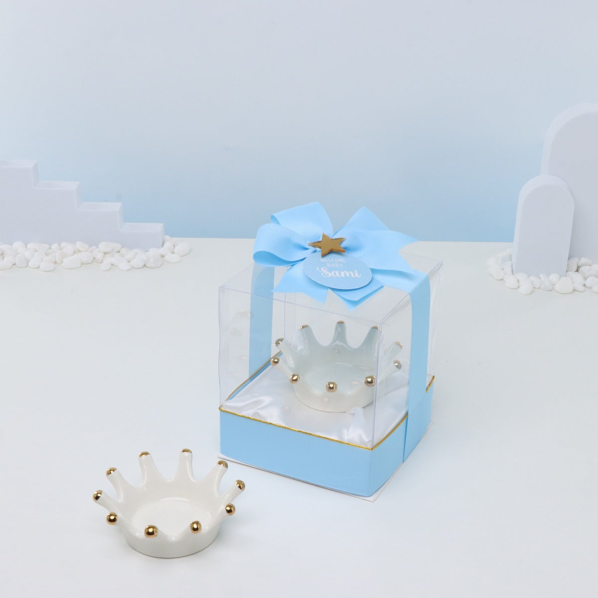 Set of 20 pcs baby boy crown white plate giveaways