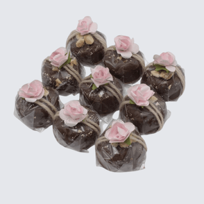 Flower decorated loose chocolate