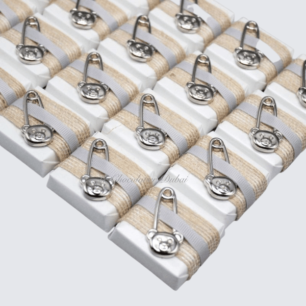 Teddy bear pin decorated baby loose premium chocolate