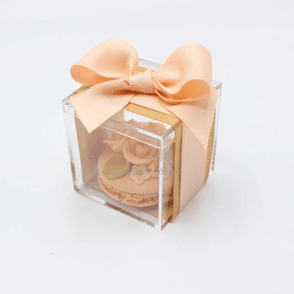 Set of 20 Decorated macaroon acrylic box