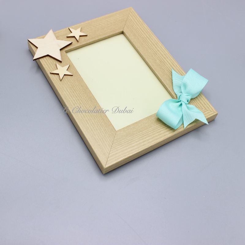 WOOD DECORATED PHOTO FRAME