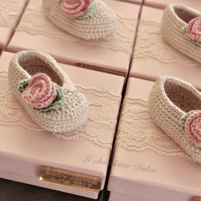 Baby girl crochet shoes decorated chocolate box