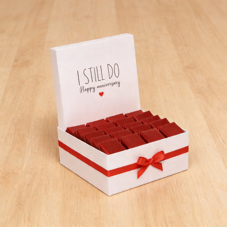 I still do anniversary designed chocolate medium hamper