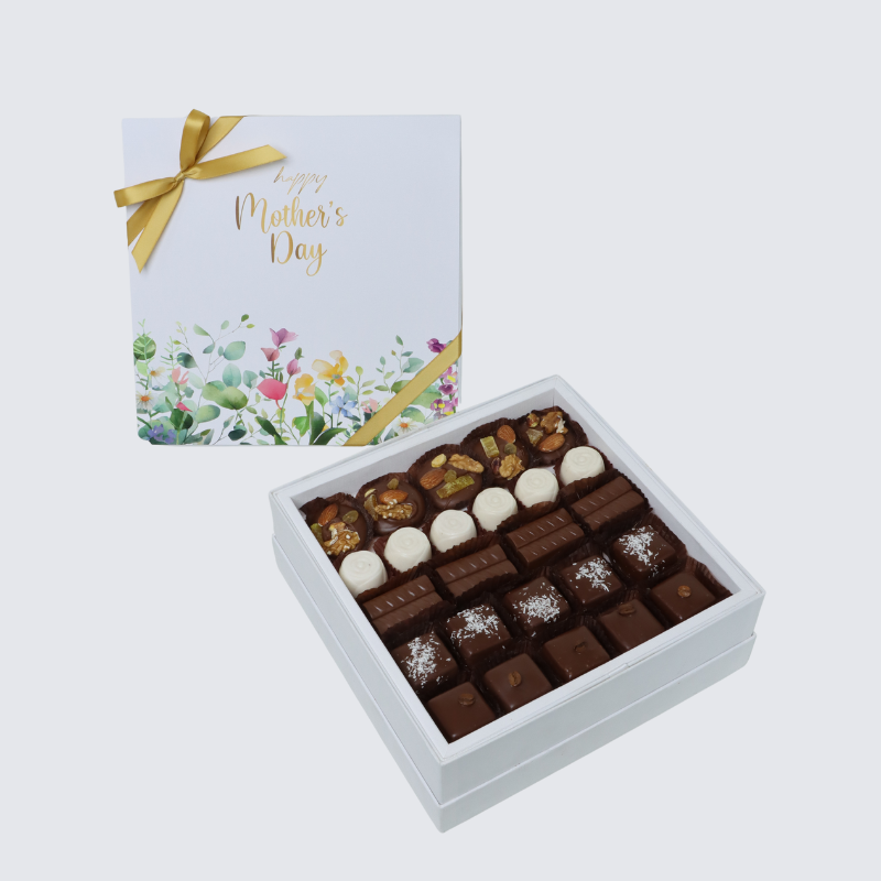 "Happy mother's day" flowers designed (500 grams) premium chocolate hard box