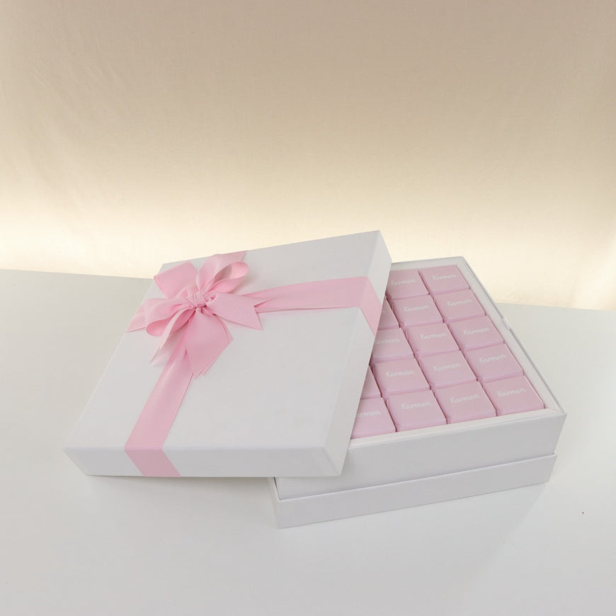 Baby girl personalized designed chocolate hard box